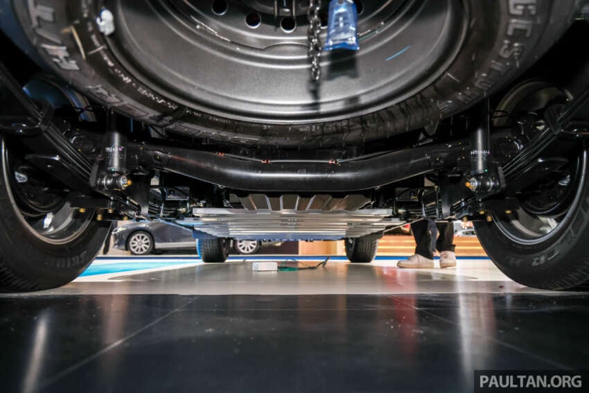 2026 Isuzu D-Max EV on display in Bangkok – 190 PS, 350 Nm, up to 263 km WLTP; CKD; priced at RM192k 2056456