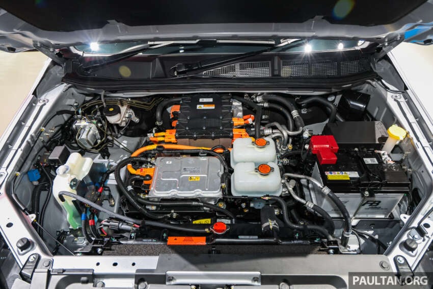 Isuzu D-Max EV di Bangkok – dua motor, 190 PS, 350 Nm, WLTP sehingga 263 km; CKD; harga RM192k 2057028