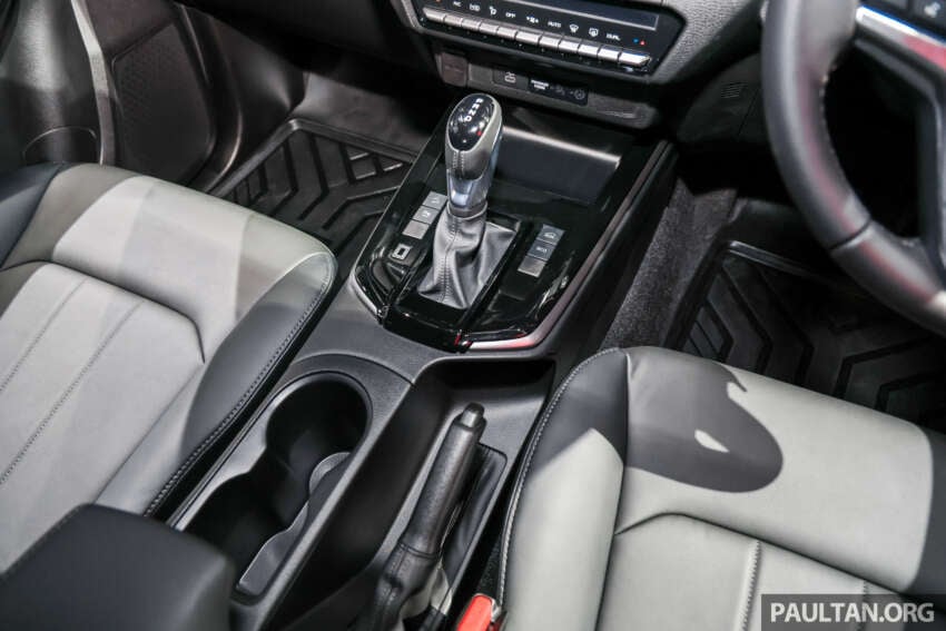 2026 Isuzu D-Max EV on display in Bangkok – 190 PS, 350 Nm, up to 263 km WLTP; CKD; priced at RM192k 2056462