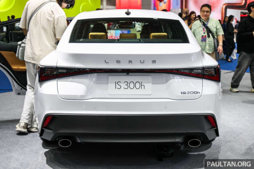 2026 Lexus IS facelift launched in Thailand – third update, refreshed cabin/tech, IS 300h from RM339k 2055862