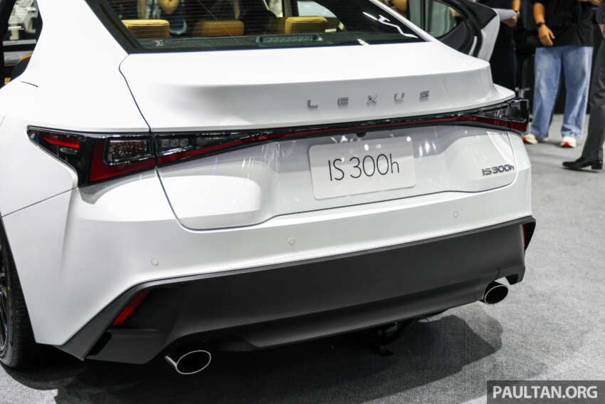 2026 Lexus IS facelift launched in Thailand – third update, refreshed cabin/tech, IS 300h from RM339k 2055866