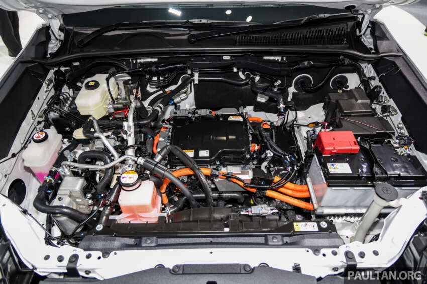 2026 Toyota Hilux Travo, Travo-e unveiled in Bangkok – 204 PS 2.8 diesel or 240 km WLTP EV, RM95k-180k 2055587