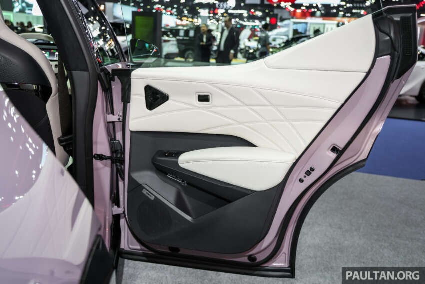 2026 Zeekr X in Thailand – power doors, up to 496 PS, 415 km WLTP, 230 kW DC charging, from RM111k 2059006