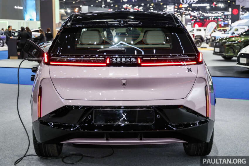 2026 Zeekr X in Thailand – power doors, up to 496 PS, 415 km WLTP, 230 kW DC charging, from RM111k 2058991