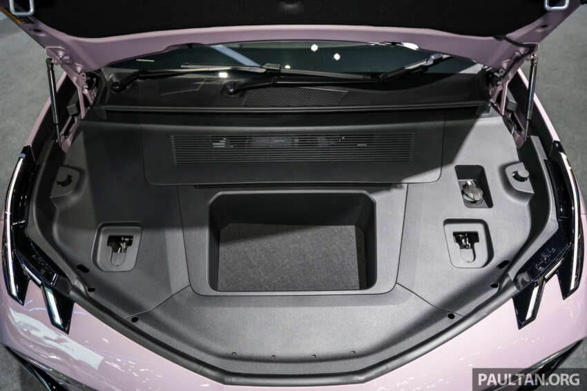 2026 Zeekr X in Thailand – power doors, up to 496 PS, 415 km WLTP, 230 kW DC charging, from RM111k 2058996