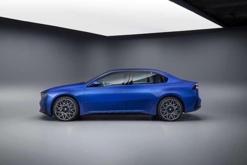 2026 BMW i3 revealed – NA0 EV 3 Series with up to 469 PS, 900 km WLTP range, 400 kW DC fast charging 2053993