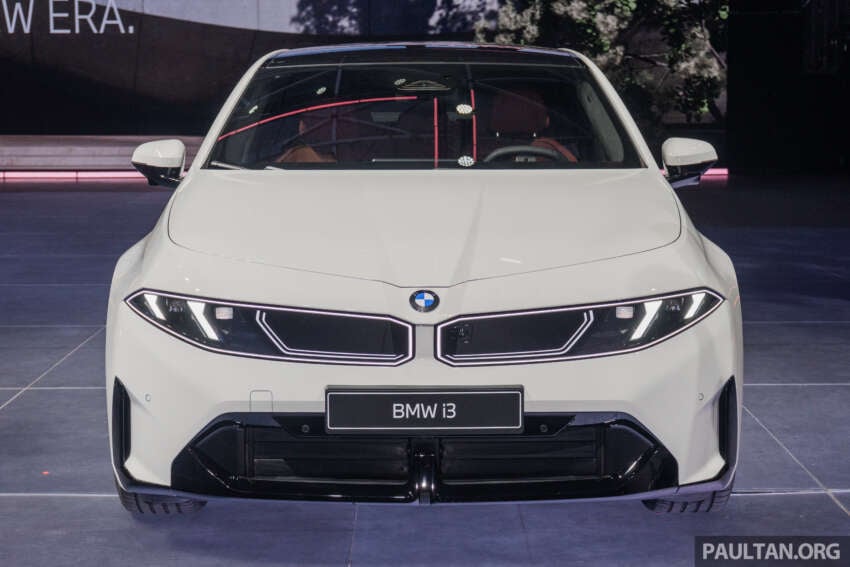 2026 BMW i3 revealed – NA0 EV 3 Series with up to 469 PS, 900 km WLTP range, 400 kW DC fast charging 2055322