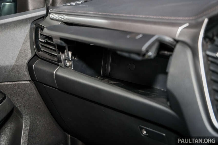 Isuzu D-Max 2026 dilancar di M’sia — 2.2L turbodiesel baru, 163 PS/400 Nm, auto 8-kelajuan; RM103k-RM163k 2059349