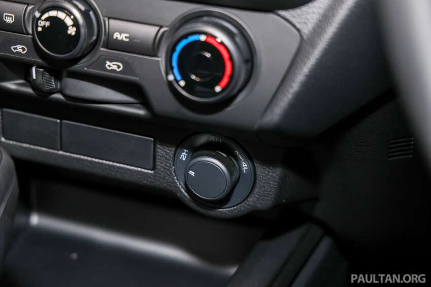 2026 Isuzu D-Max in Malaysia – 2.2L turbodiesel, 8-speed auto, updated styling; RM103k-RM163k OTR 2059194