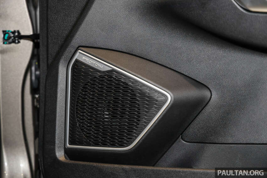 2026 Proton X70 MC3 Executive – 181 PS/290 Nm 1.5T four-cylinder engine, improved NVH; RM99,800 OTR 2051904