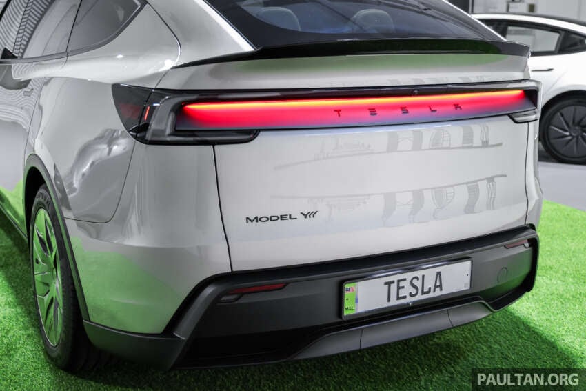 Tesla Model Y L previewed in Malaysia – stretched 6-seater, 681 km WLTP, adaptive damping, launch Apr 1 2057717