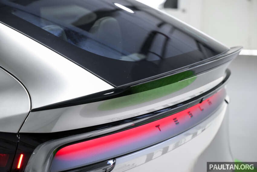 Tesla Model Y L previewed in Malaysia – stretched 6-seater, 681 km WLTP, adaptive damping, launch Apr 1 2057722