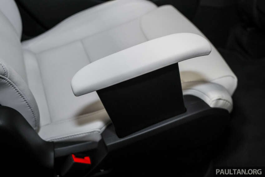 Tesla Model Y L previewed in Malaysia – stretched 6-seater, 681 km WLTP, adaptive damping, launch Apr 1 2057790