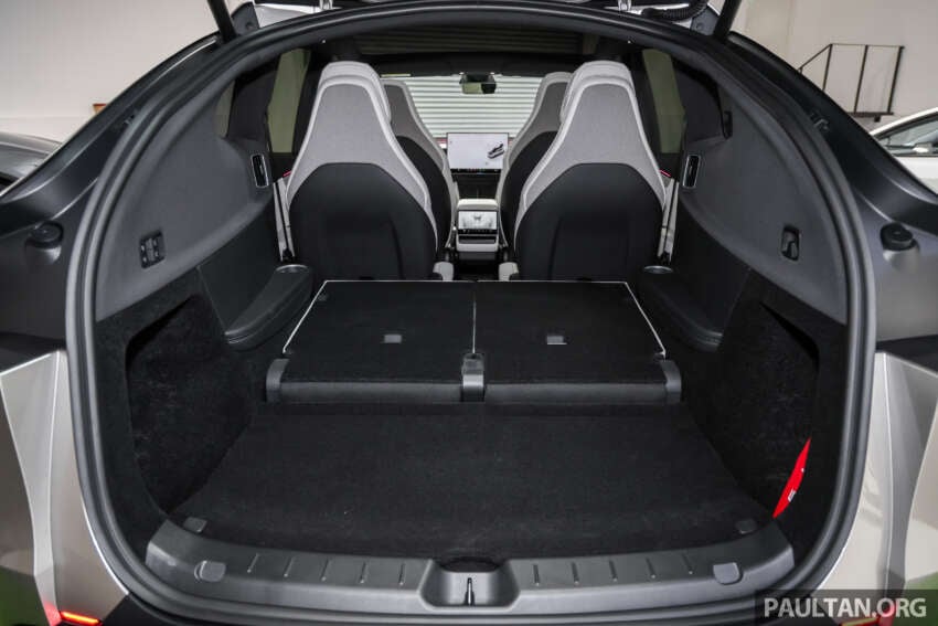 Tesla Model Y L previewed in Malaysia – stretched 6-seater, 681 km WLTP, adaptive damping, launch Apr 1 2057808