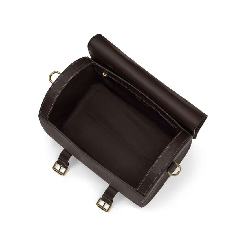 2026 Vespa 946 Horse celebrates the Year of the Horse 2049322