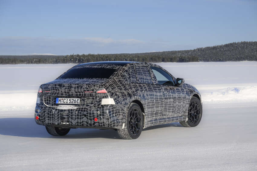 2026 BMW i3 teased, Mar 18 reveal – NA0 3 Series EV, 800V, up to 469 PS, 645 Nm, 400 kW DC fast charging 2047832