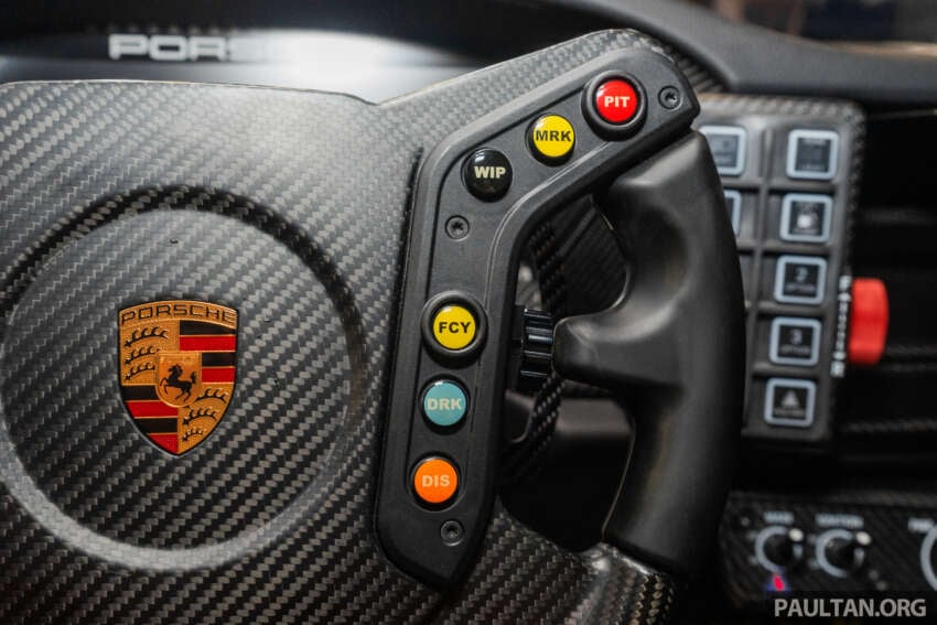 Team Porsche Malaysia enters 2026 Porsche Carrera Cup Asia with full-season entry for Naquib Azlan 2050259