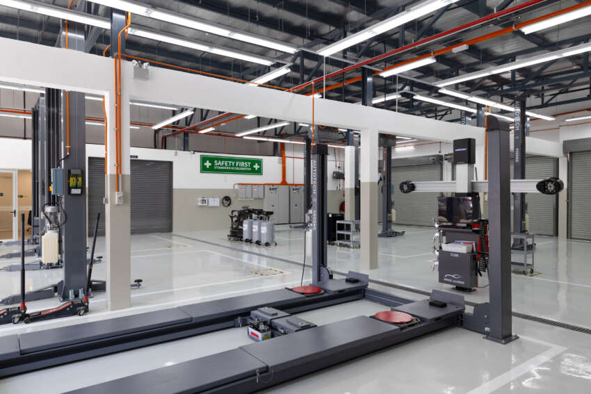 Sime Motors launches BYD Mansion Macalister – brand’s 1st heritage-concept showroom in Penang 2053202