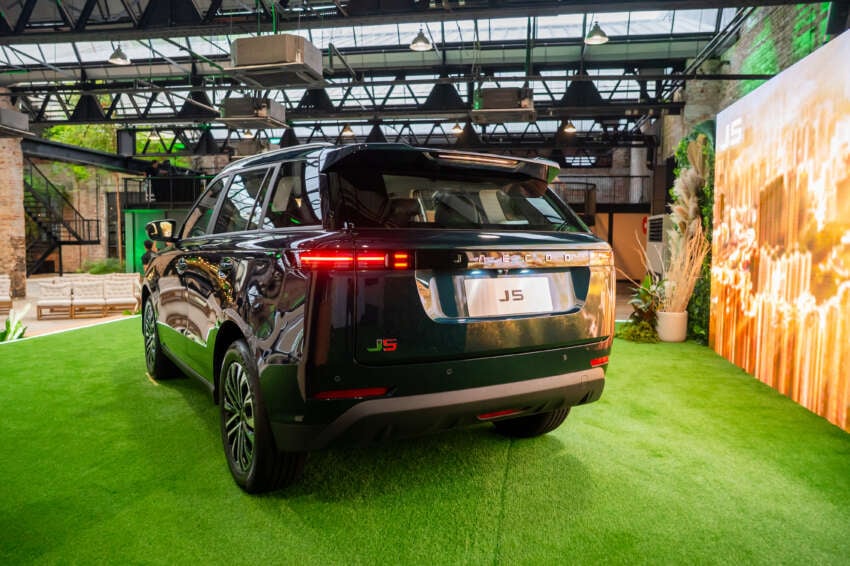 Jaecoo J5 launched in Malaysia – “pet-friendly” B-segment SUV, 147 PS 1.5T, CVT, RM6k rebate, RM102k 2046943