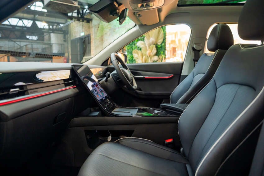 Jaecoo J5 launched in Malaysia – “pet-friendly” B-segment SUV, 147 PS 1.5T, CVT, RM6k rebate, RM102k 2046944