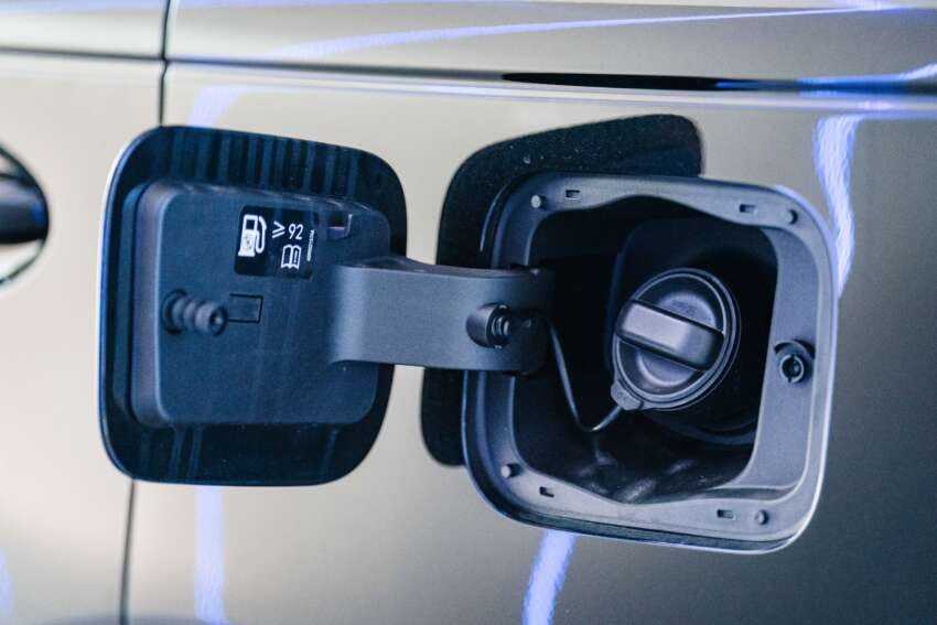 Buy a Jaecoo J5 from Omoda Jaecoo Carro, enjoy launch package worth RM8k including RM3k Duit Raya 2049439