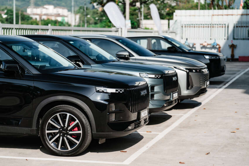 Buy a Jaecoo J5 from Omoda Jaecoo Carro, enjoy launch package worth RM8k including RM3k Duit Raya 2049405