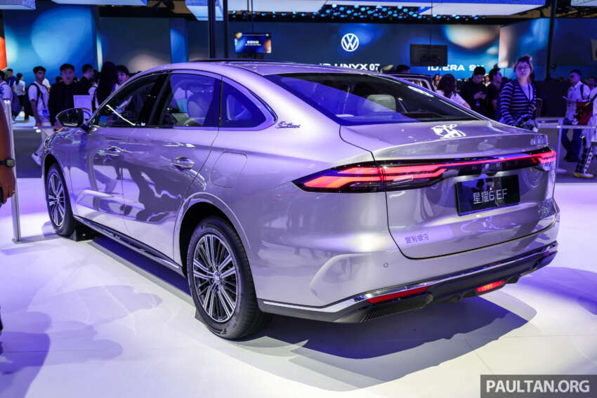 Geely Galaxy Starshine 6 in Beijing – PHEV version of Emgrand; next Proton S70, future Proton eMas sedan? 2072038