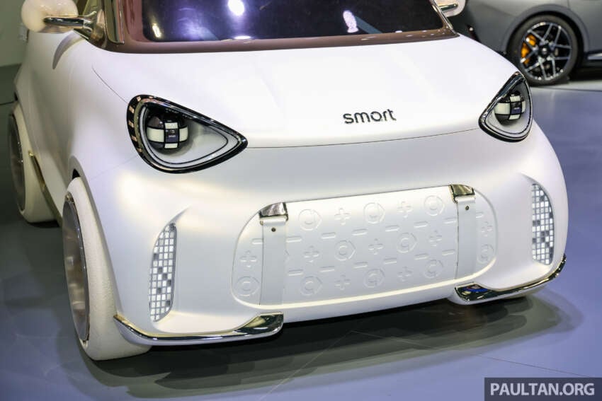 smart Concept #2 makes world debut in Beijing – tiny EV designed by Mercedes-Benz, engineered by Geely 2072064