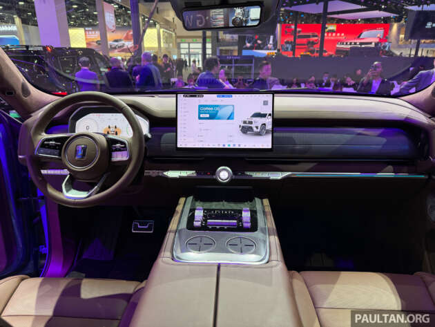 GWM Tank 700 Hi4-Z 2026 di Beijing — PHEV 864 PS/800 Nm, 190 km jarak EV, 1,191 km jarak gabungan