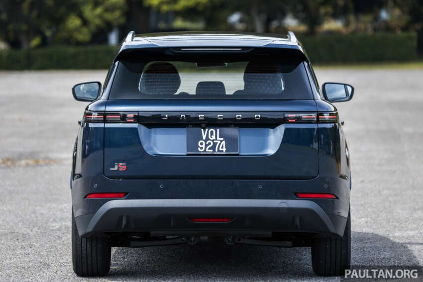 Jaecoo J5 in Malaysia – B-segment SUV with Level 2 ADAS, TÜV-certified pet-friendly upholstery; RM108k 2064960