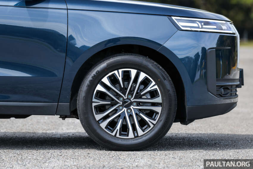 Jaecoo J5 in Malaysia – B-segment SUV with Level 2 ADAS, TÜV-certified pet-friendly upholstery; RM108k 2064971