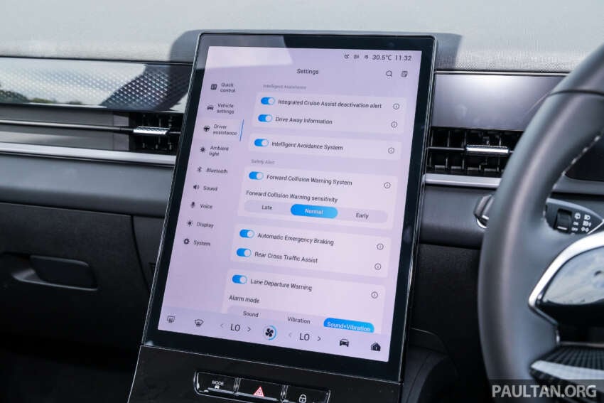 Jaecoo J5 in Malaysia – B-segment SUV with Level 2 ADAS, TÜV-certified pet-friendly upholstery; RM108k 2065025