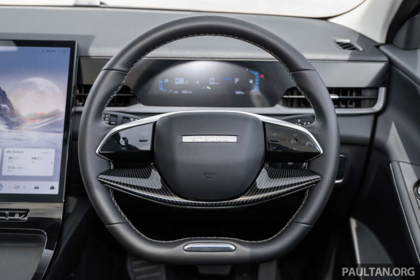 Jaecoo J5 in Malaysia – B-segment SUV with Level 2 ADAS, TÜV-certified pet-friendly upholstery; RM108k 2065004