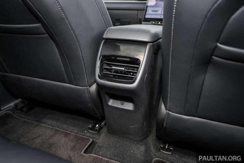 Jaecoo J5 in Malaysia – B-segment SUV with Level 2 ADAS, TÜV-certified pet-friendly upholstery; RM108k 2065079