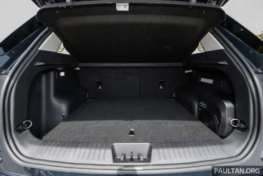 Jaecoo J5 in Malaysia – B-segment SUV with Level 2 ADAS, TÜV-certified pet-friendly upholstery; RM108k 2065081