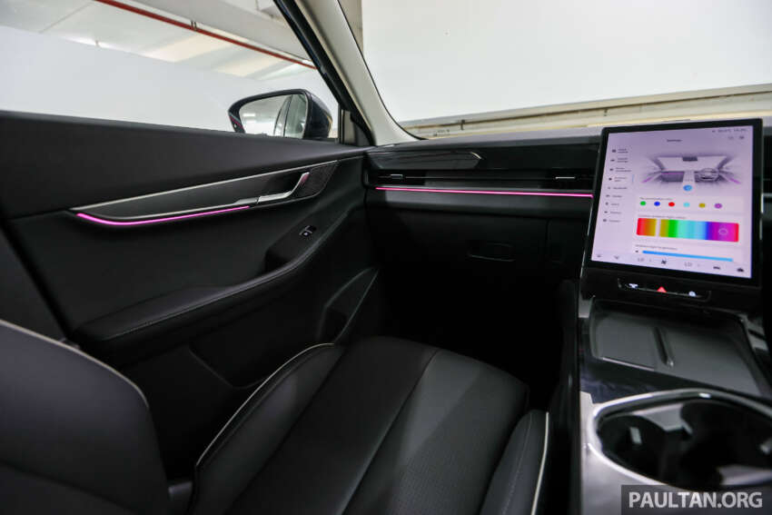 Jaecoo J5 in Malaysia – B-segment SUV with Level 2 ADAS, TÜV-certified pet-friendly upholstery; RM108k 2065096
