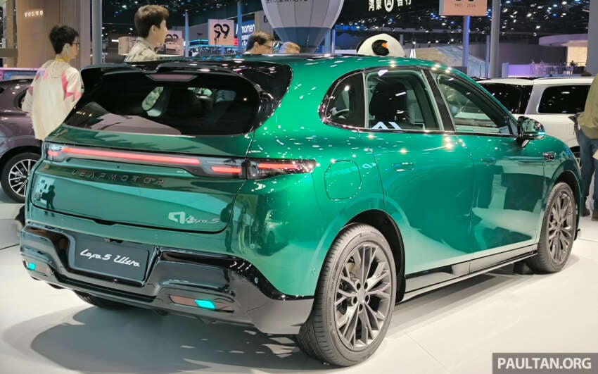 Leapmotor Lafa 5 Ultra makes global debut in China – B05 Euro-style hot hatch, ‘pure RWD fun’, 0-100 5.9s 2071092