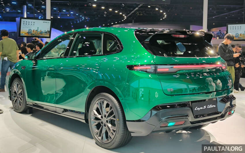 Leapmotor Lafa 5 Ultra makes global debut in China – B05 Euro-style hot hatch, ‘pure RWD fun’, 0-100 5.9s 2071093