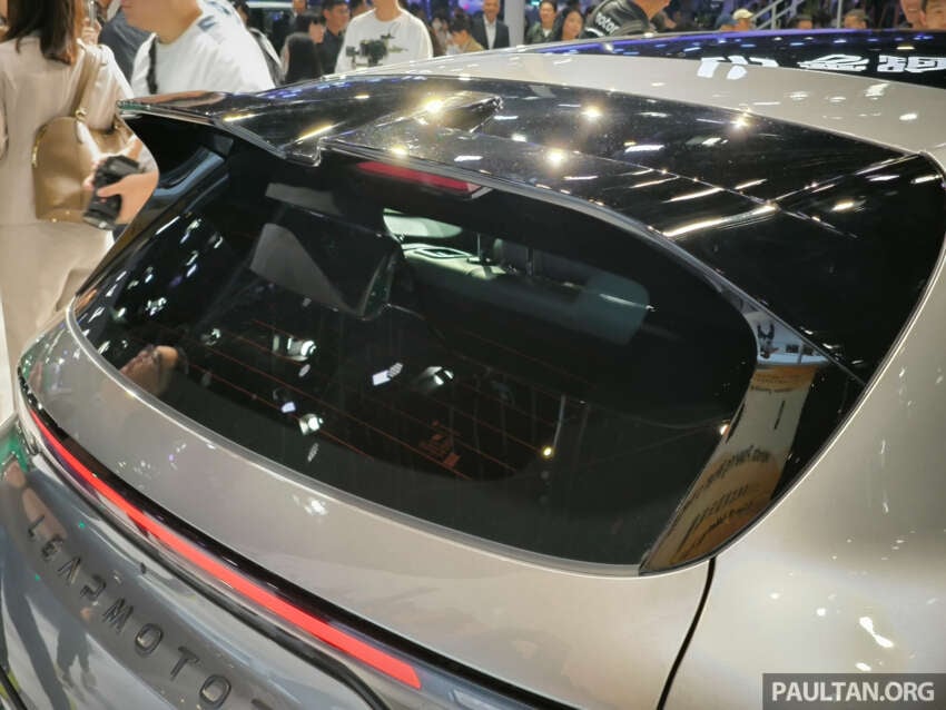 Leapmotor Lafa 5 Ultra makes global debut in China – B05 Euro-style hot hatch, ‘pure RWD fun’, 0-100 5.9s 2071097