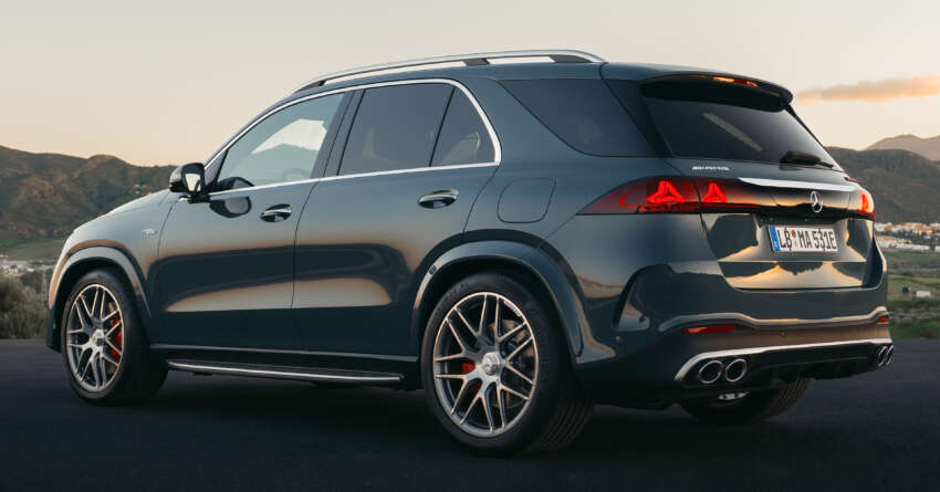 2026 Mercedes-Benz GLE, GLS facelifts – full-width Superscreen, 4.0L flat-plane V8; 585 PS AMG PHEV 2060012