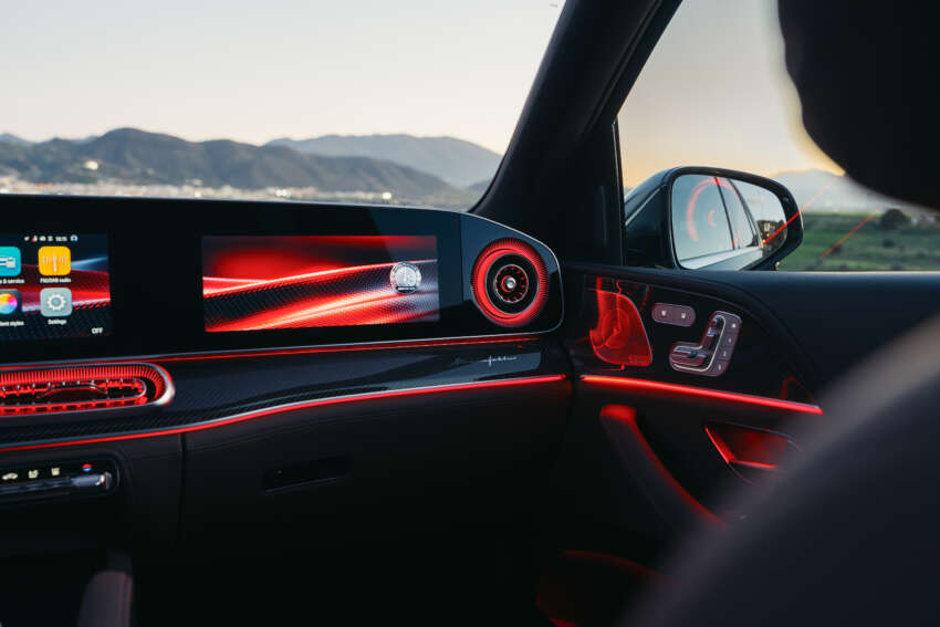 2026 Mercedes-Benz GLE, GLS facelifts – full-width Superscreen, 4.0L flat-plane V8; 585 PS AMG PHEV 2060025