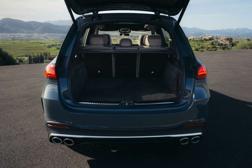 2026 Mercedes-Benz GLE, GLS facelifts – full-width Superscreen, 4.0L flat-plane V8; 585 PS AMG PHEV 2060042