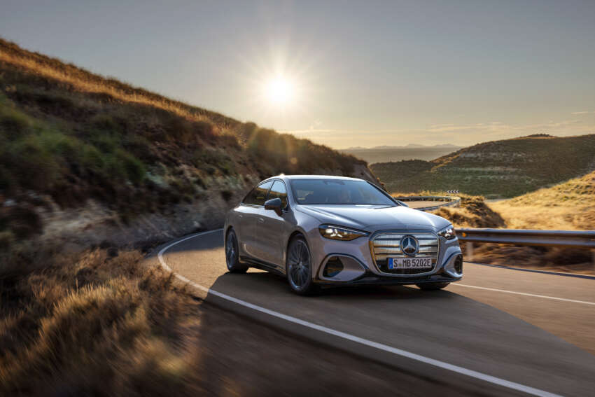 2026 Mercedes-Benz C-Class EV debuts – W520-gen with 800V tech, 330 kW DC, up to 800 km range WLTP 2069503