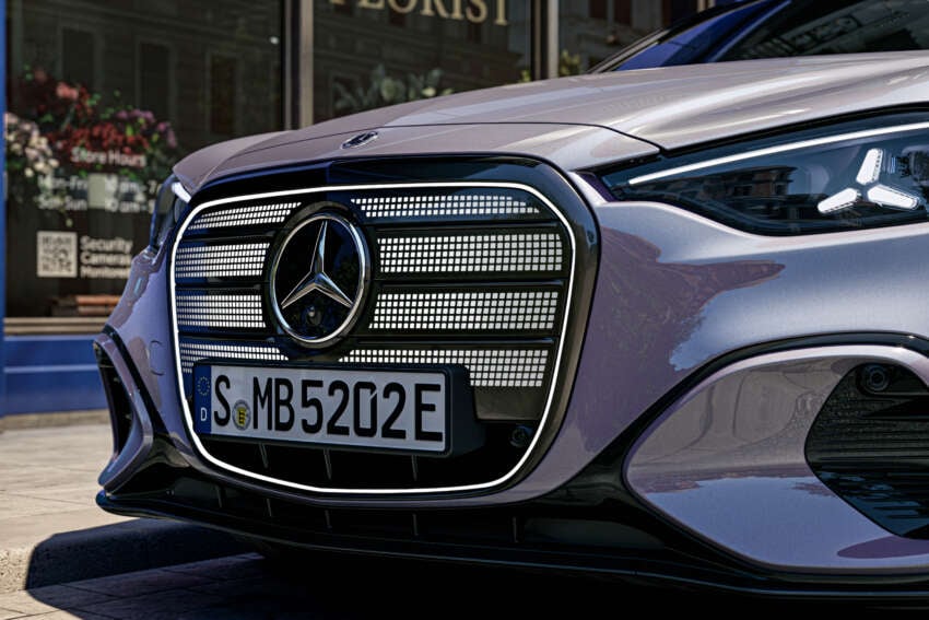 2026 Mercedes-Benz C-Class EV debuts – W520-gen with 800V tech, 330 kW DC, up to 800 km range WLTP 2069516