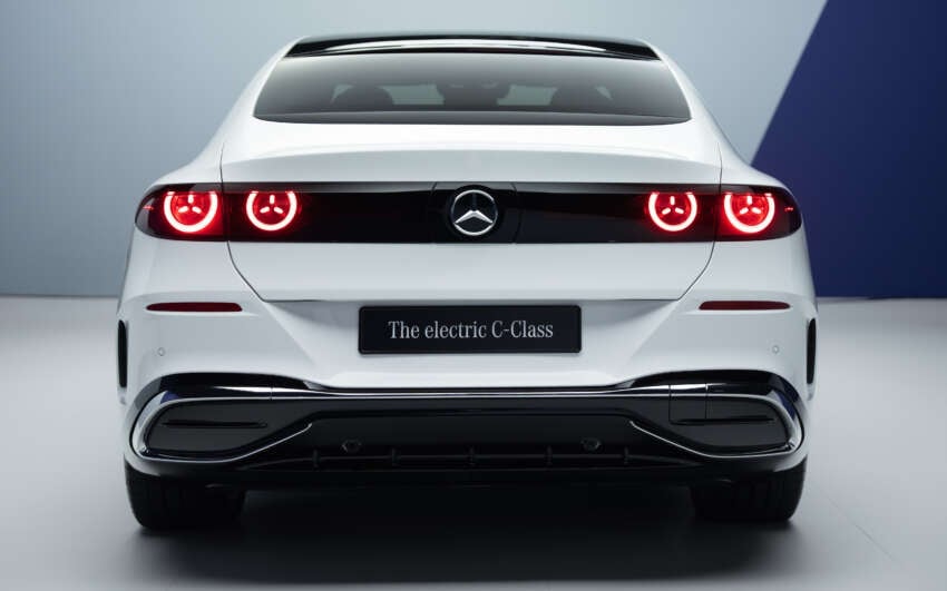 2026 Mercedes-Benz C-Class EV debuts – W520-gen with 800V tech, 330 kW DC, up to 800 km range WLTP 2069571