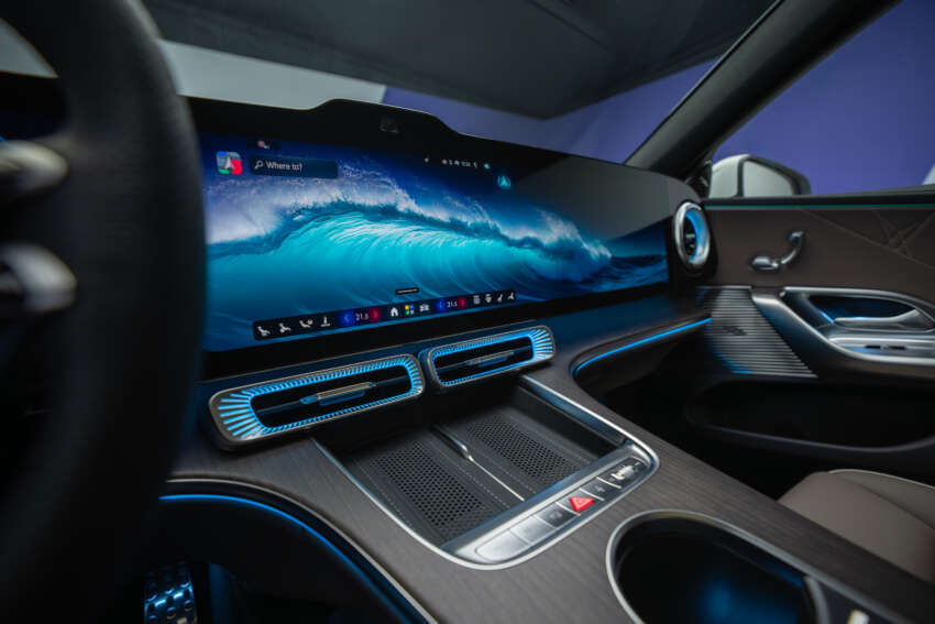 2026 Mercedes-Benz C-Class EV debuts – W520-gen with 800V tech, 330 kW DC, up to 800 km range WLTP 2069576