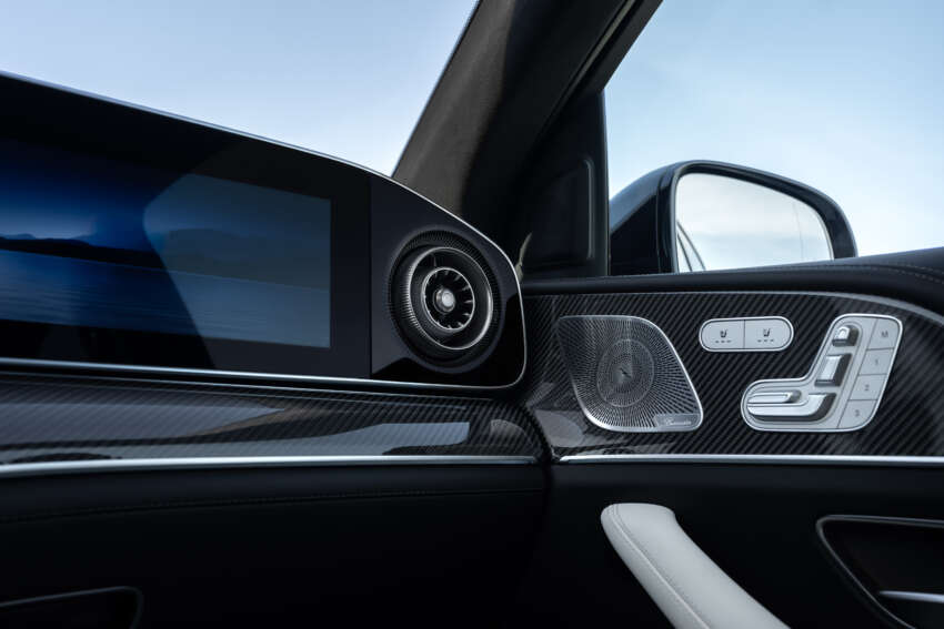 2026 Mercedes-Benz GLE, GLS facelifts – full-width Superscreen, 4.0L flat-plane V8; 585 PS AMG PHEV 2059955