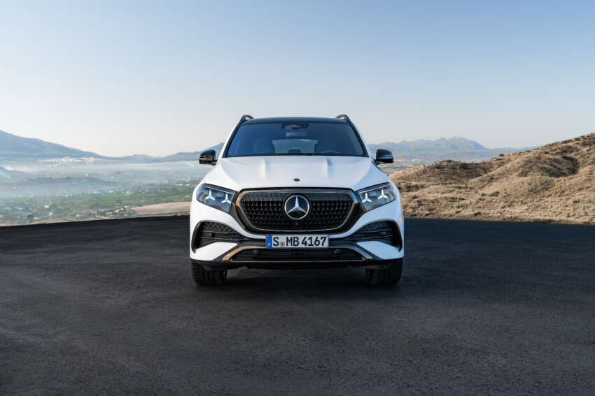 2026 Mercedes-Benz GLE, GLS facelifts – full-width Superscreen, 4.0L flat-plane V8; 585 PS AMG PHEV 2059826
