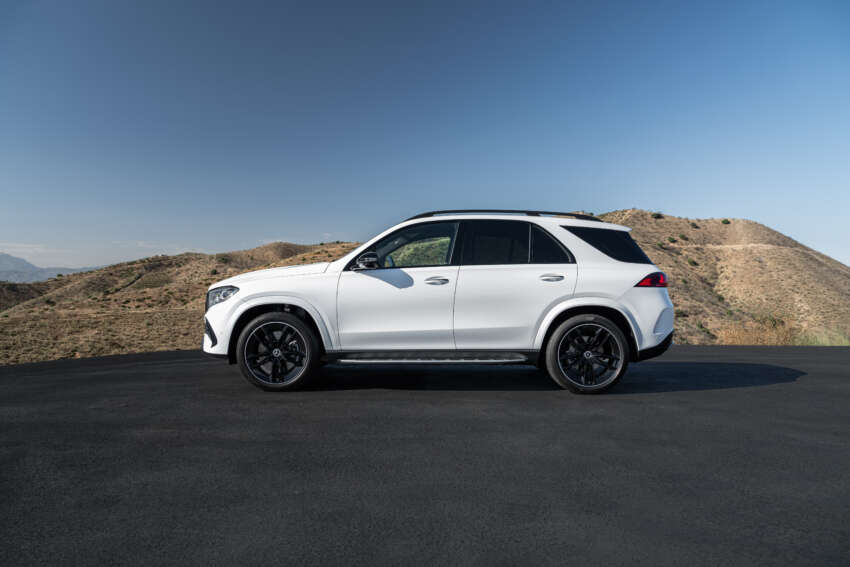 2026 Mercedes-Benz GLE, GLS facelifts – full-width Superscreen, 4.0L flat-plane V8; 585 PS AMG PHEV 2059828
