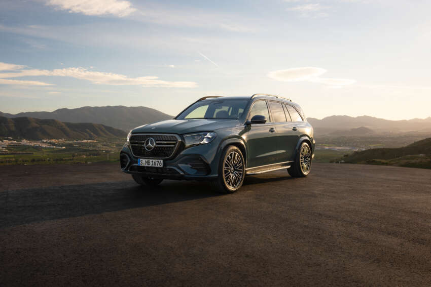 2026 Mercedes-Benz GLE, GLS facelifts – full-width Superscreen, 4.0L flat-plane V8; 585 PS AMG PHEV 2059899